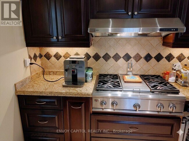 Photo - 86 W Deane Park Dr