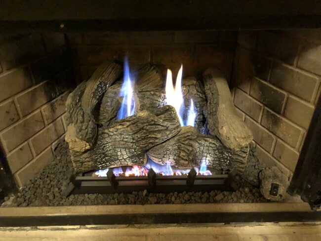 Photo - 828 Vicksburg Ln