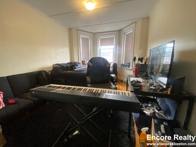 Photo - 1175 Boylston St Unidad 29