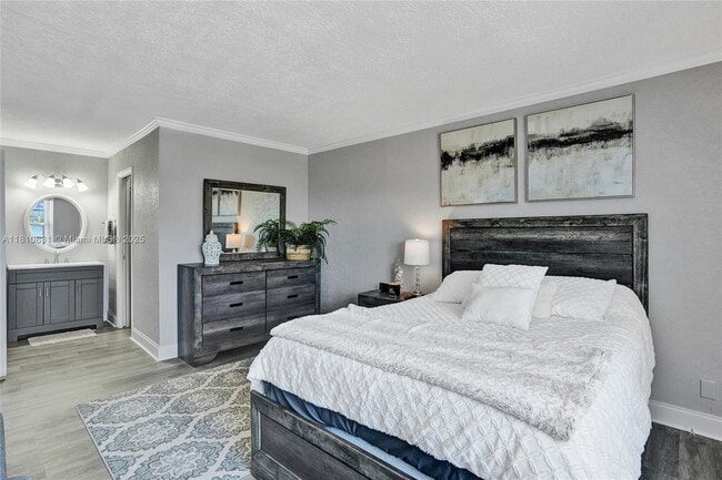 Photo - 5100 Dupont Blvd Condo Unit 5N