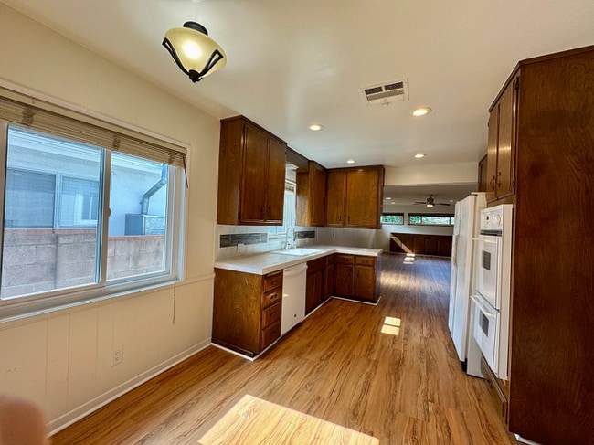 Photo - 6115 Alcove Ave