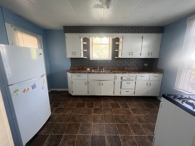 Photo - Monessen - 2 bed 1 bath - cozy home for rent