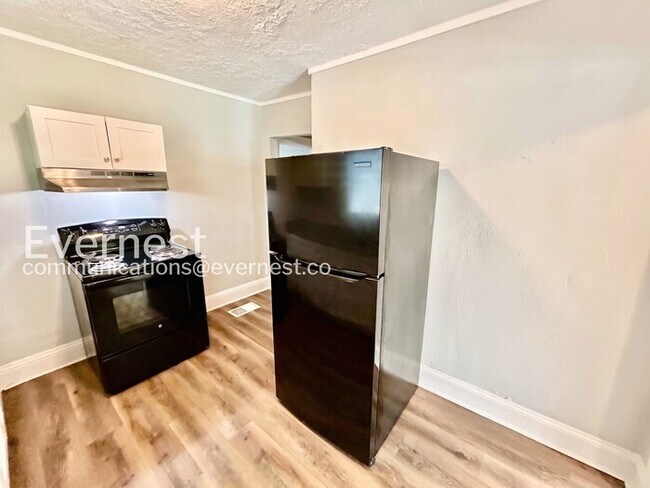 Photo - 29 Chappell Rd NW
