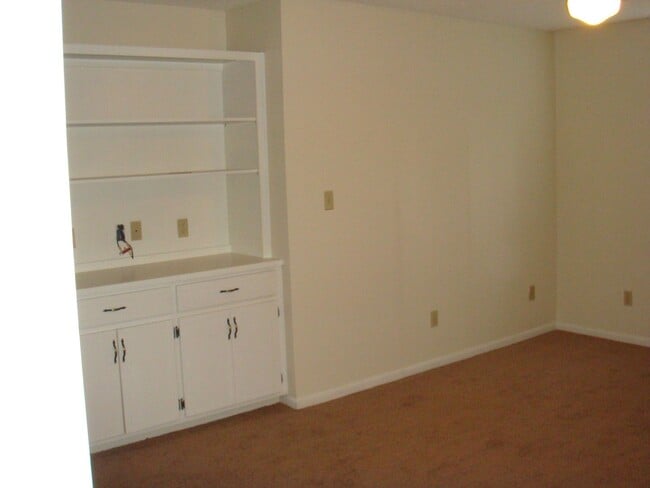 Photo - 1455 Green St Unit A