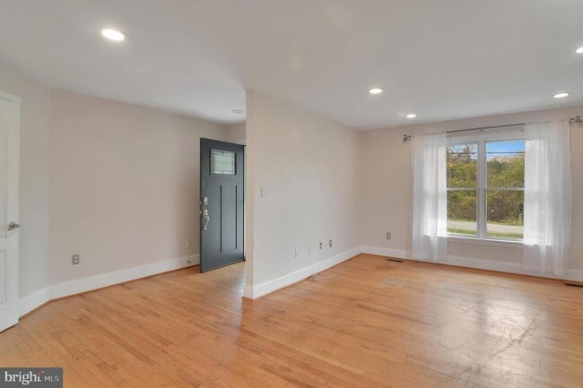 Photo - 8229 Jumpers Hole Rd