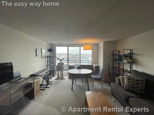 Photo - 175 Beacon St Unidad #410