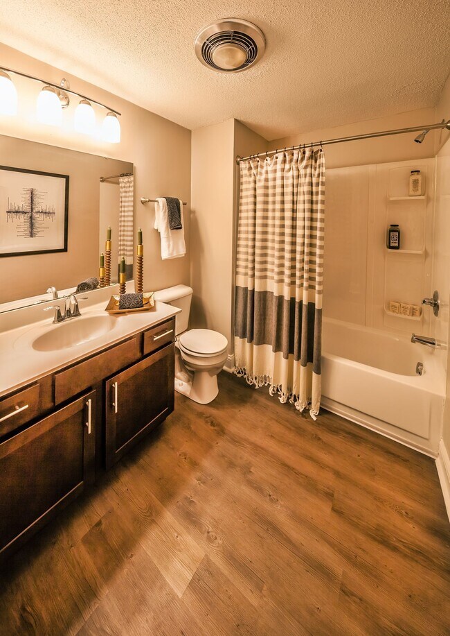 Photo - Circle City Apartments