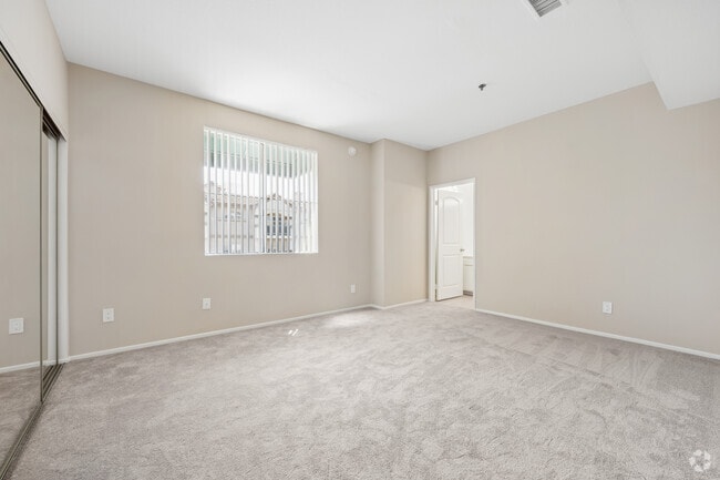 2BR, 2BA - 1050SF - Primary Bedroom - Studio Heights Apartments