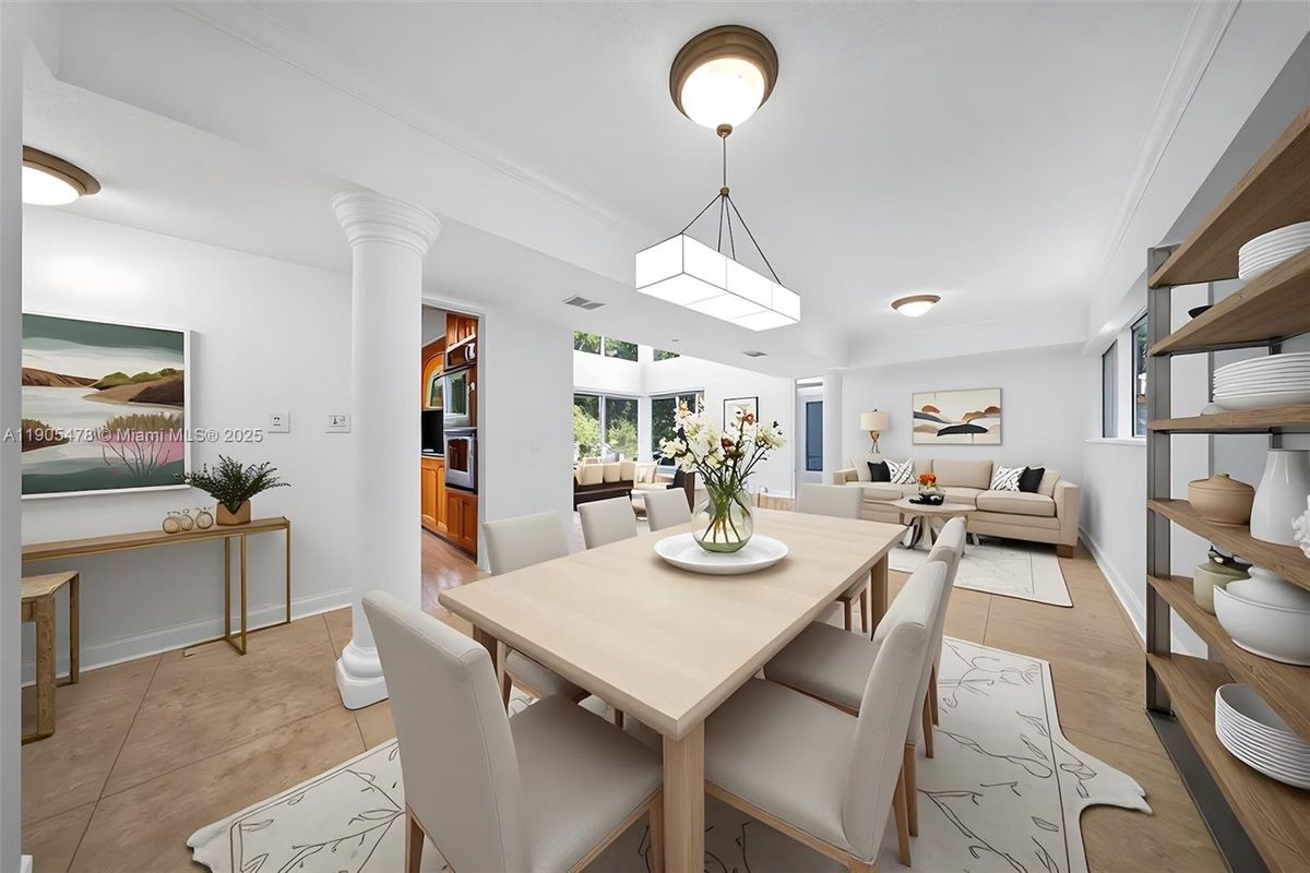 Photo - 4000 Alhambra Cir