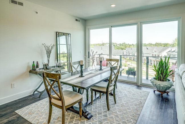 Riverside Village Apartments
