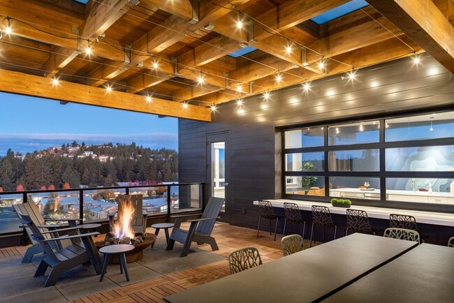 The Hixon at Westside Yard