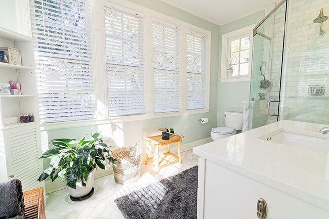 Photo - Bull St Bungalow