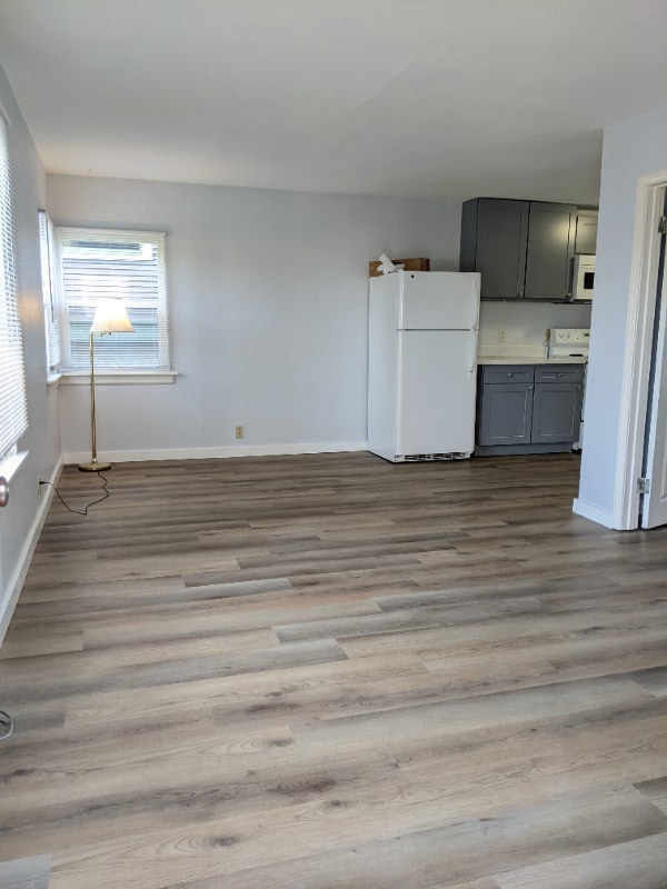 Photo - 1406 Gregory Way