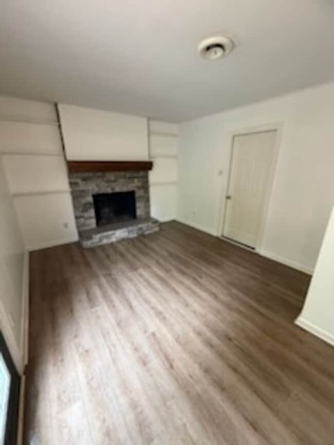 Photo - 510 Thyme Ct