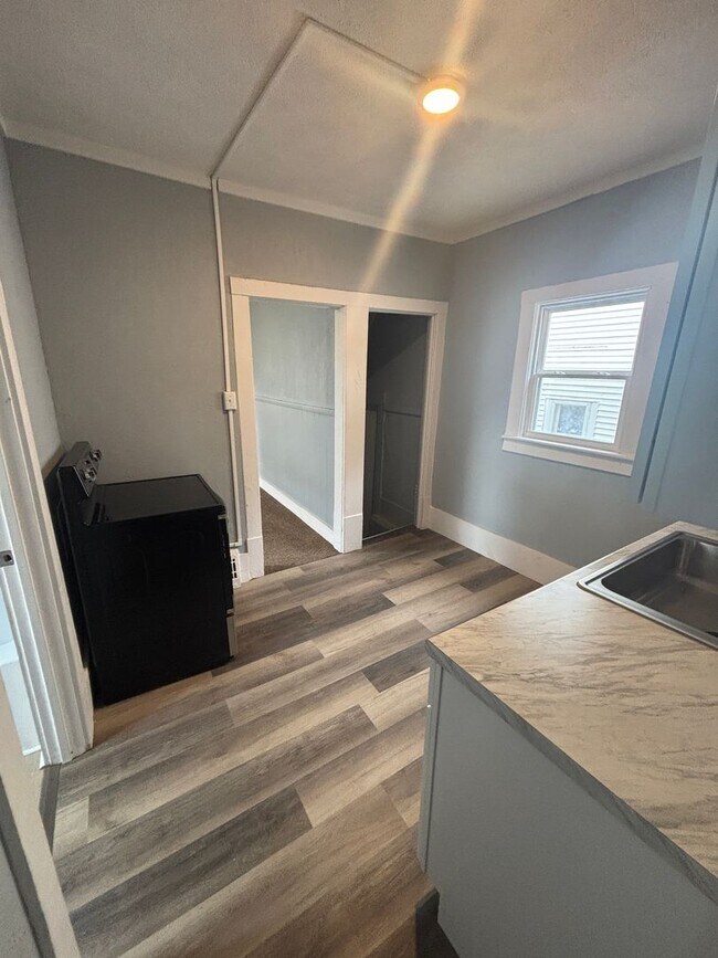 Photo - Updated 3 Bedroom Home in Akron!