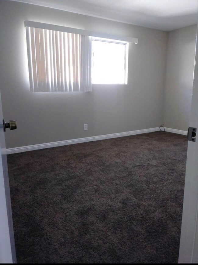 Photo - 8541 Emerson Cir Unit 2