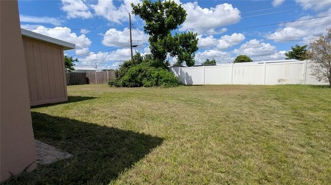 Photo - 21298 Percy Ave