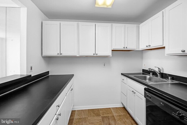 Photo - 28 Allegheny Ave Apartment Unit 1608