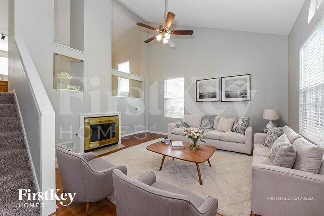 Photo - 609 Rosehill Dr
