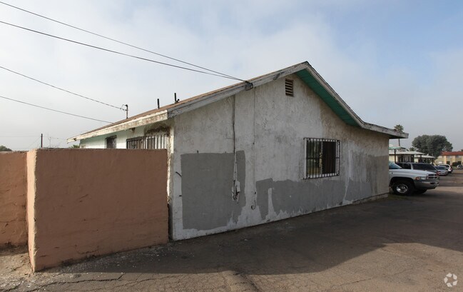 Photo - Paseo La Paz