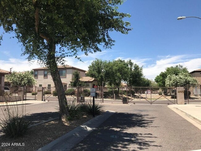 Photo - 3618 W Marconi Ave