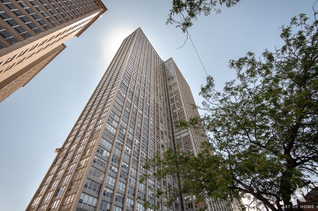 Photo - 655 W Irving Park Rd Apartment Unit 2305