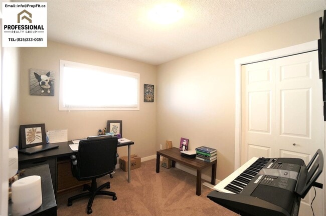 Photo - 15020 79 St NW