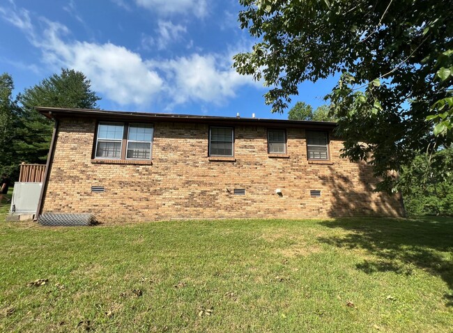 Photo - 1105 Allenwood Dr