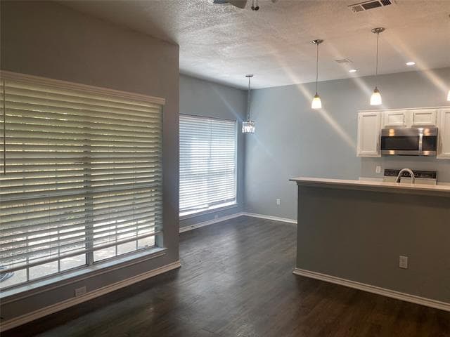 Photo - 4103 Esters Rd Unit 205