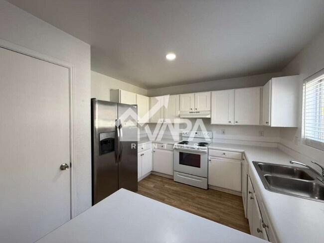 Photo - 10147 Sundrop Pass