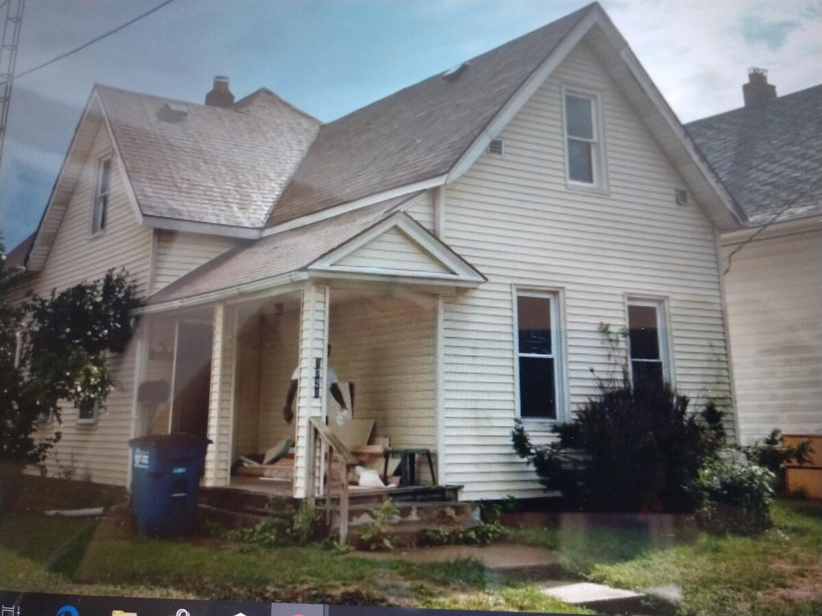Photo - 1021 Walbridge Ave