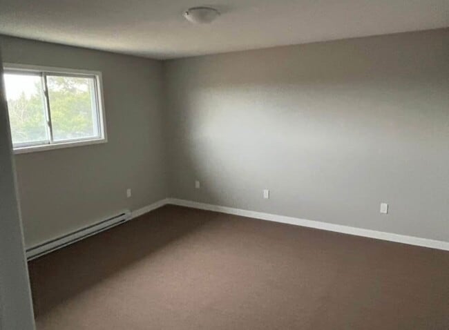 Photo - 10 John T. Mcmillan Av Unit Top floor