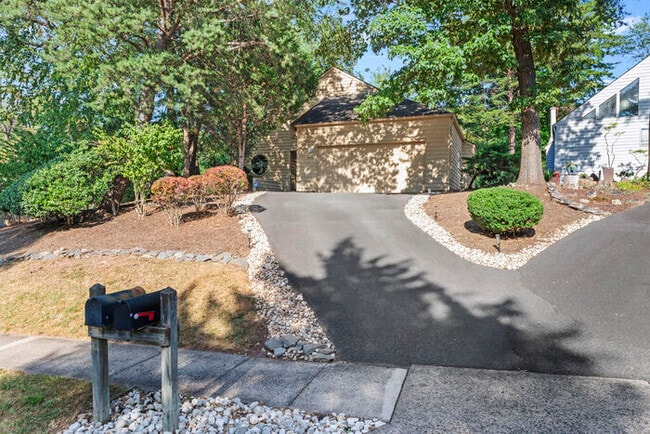 Building Photo - Ceder Hollow Rental