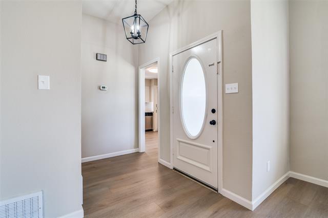 Photo - 5529 Village Green Dr