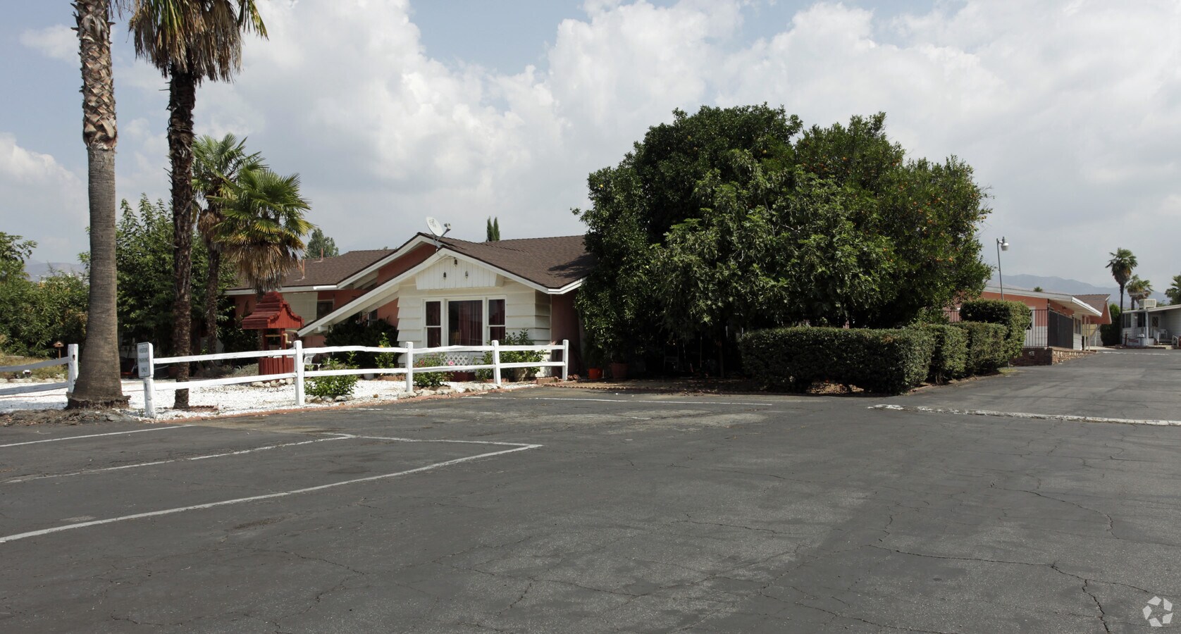 Photo - Aladdin Mobile Estates Apartments