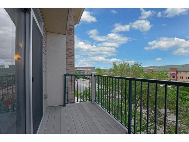 Photo - 2600 University Ave SE Unit 418