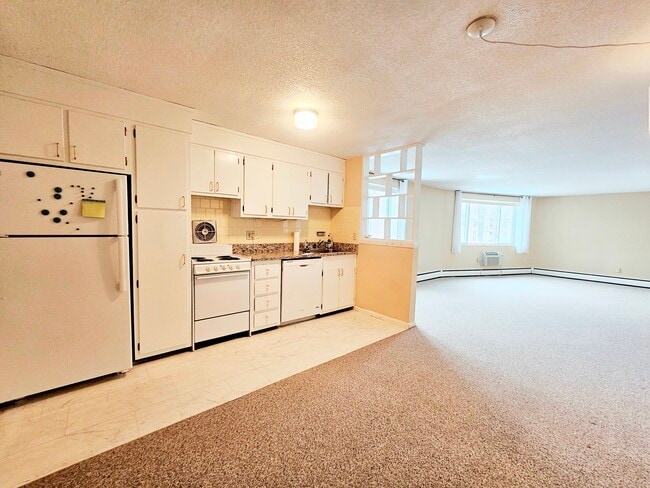 Photo - 50 Green St Unit 361