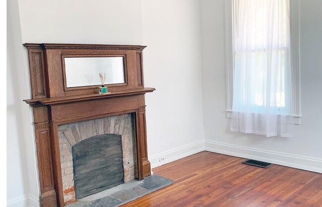 Photo - 4125 Apple St