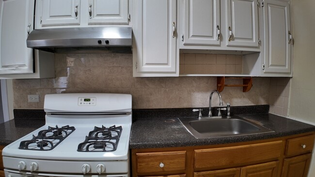 Photo - 8 Morris Cres Unidad 2FL