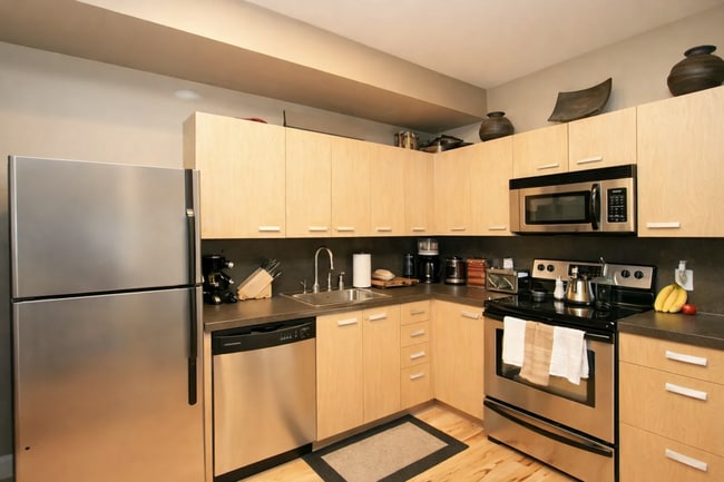 Kitchen - 3342 Tejon St