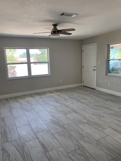 Photo - 21 W Grant St