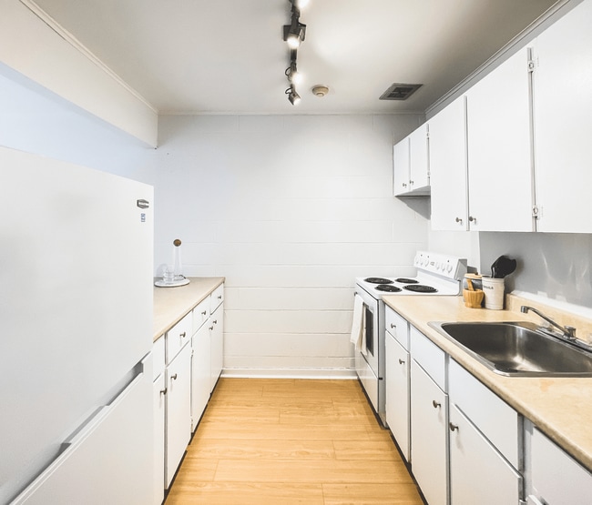 Photo - Cornwall Manor