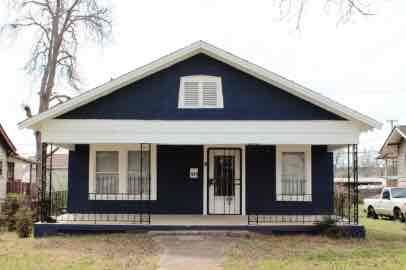 Building Photo - 921 4th Ave W Rental