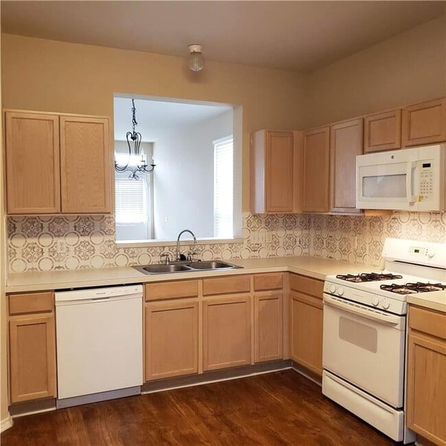 Photo - 165 Michaelis Rd
