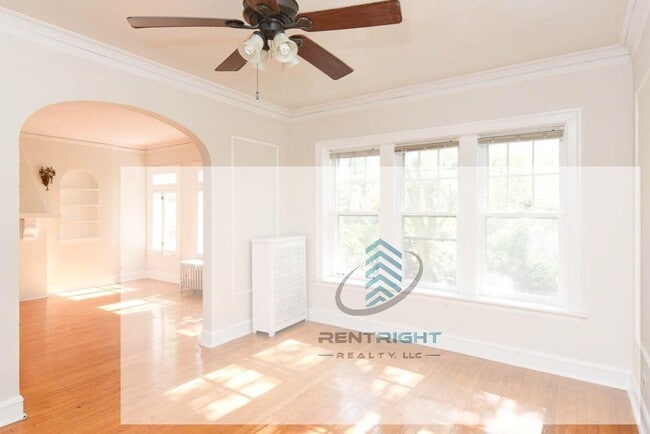 Photo - 1424 W Thome Ave Unidad D2