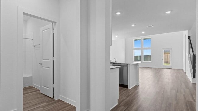 Photo - 31110 Warwick Coast Ct