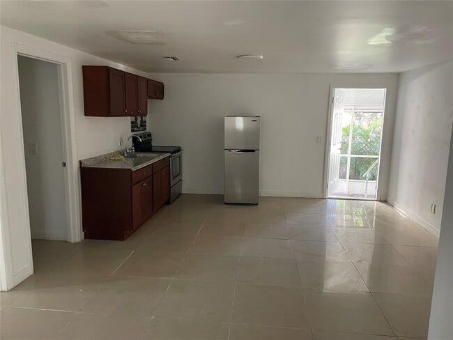 Photo - 2120 SW 51st Ct