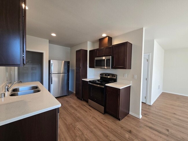 Photo - $1000 OFF 1ST MONTHS RENT! AFFORDABLE 3 BEDROOM, FULLY REMODELED!