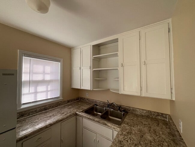 Photo - Cute 2 Bedroom 1 Bath Home