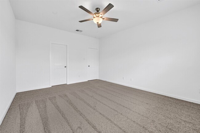 Photo - 3911 Windy Whisper Dr
